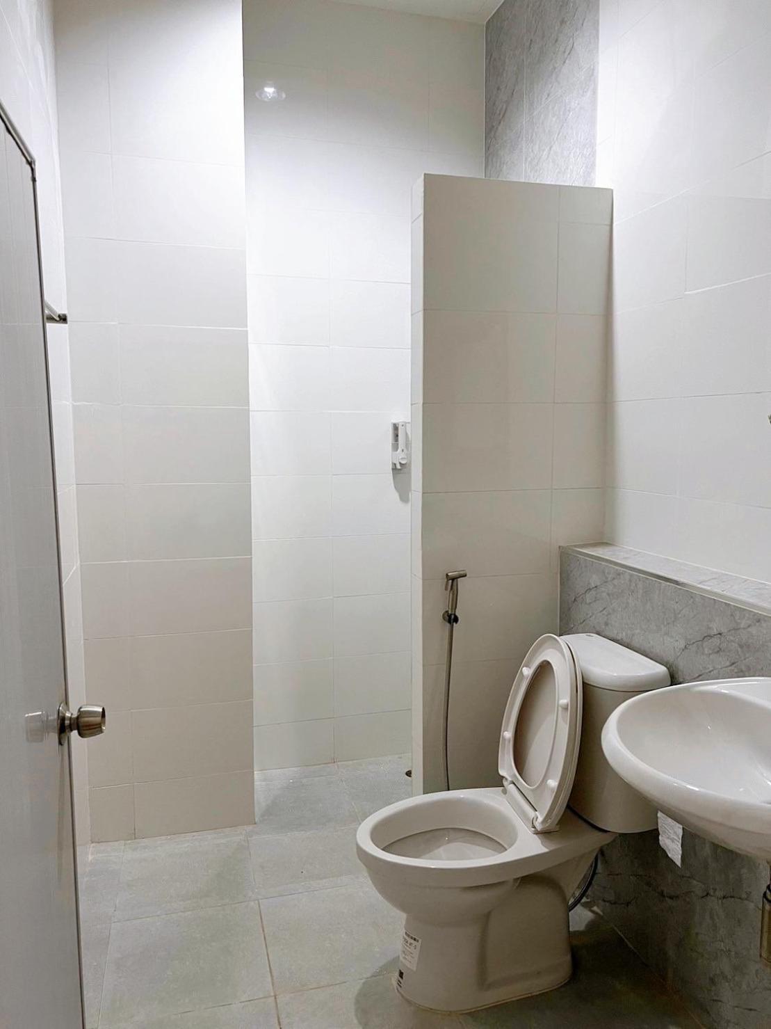 Tokyo Hotel Nakhonratchasima Екстериор снимка