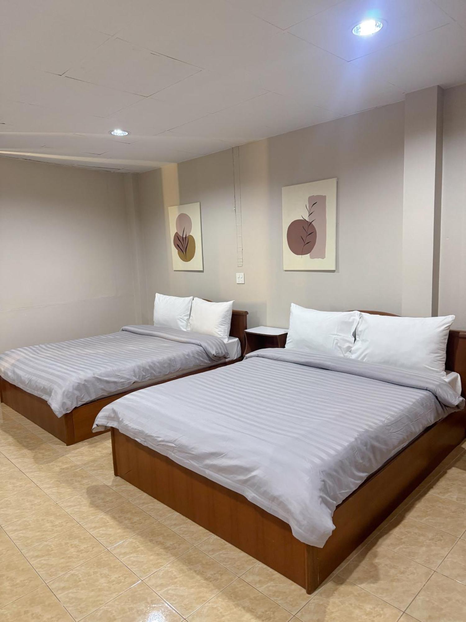 Tokyo Hotel Nakhonratchasima Екстериор снимка