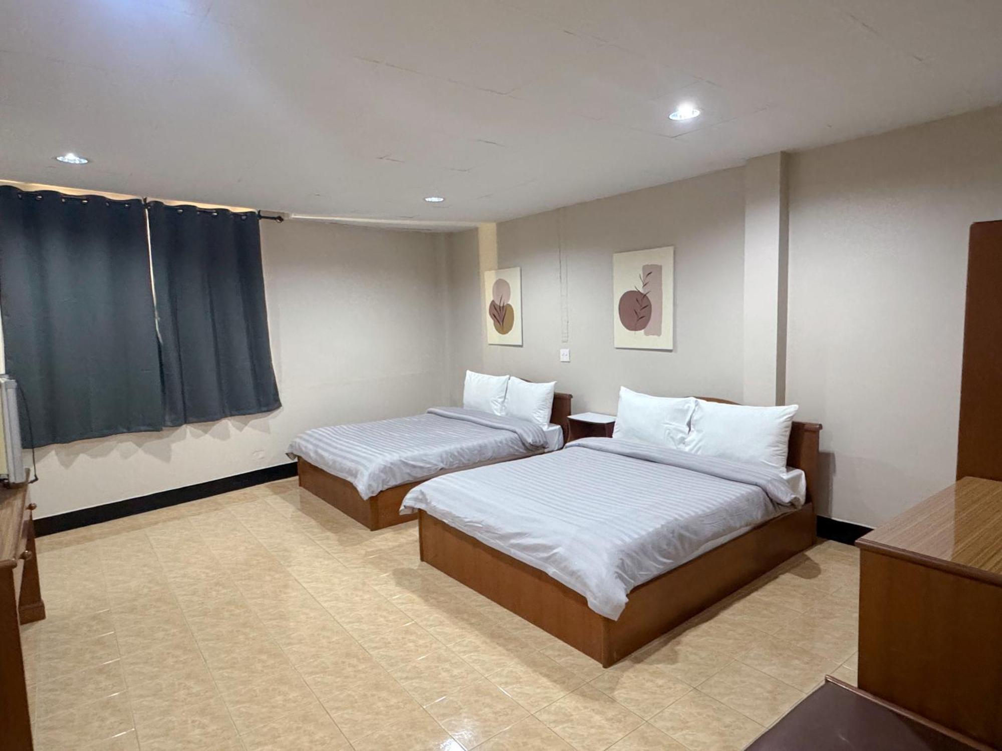 Tokyo Hotel Nakhonratchasima Екстериор снимка